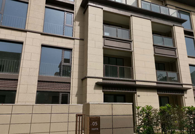 EPS泡沫線條的特點和安(ān)裝後(hòu)的清理 EPS泡沫線條的特點和安(ān)裝後的清理